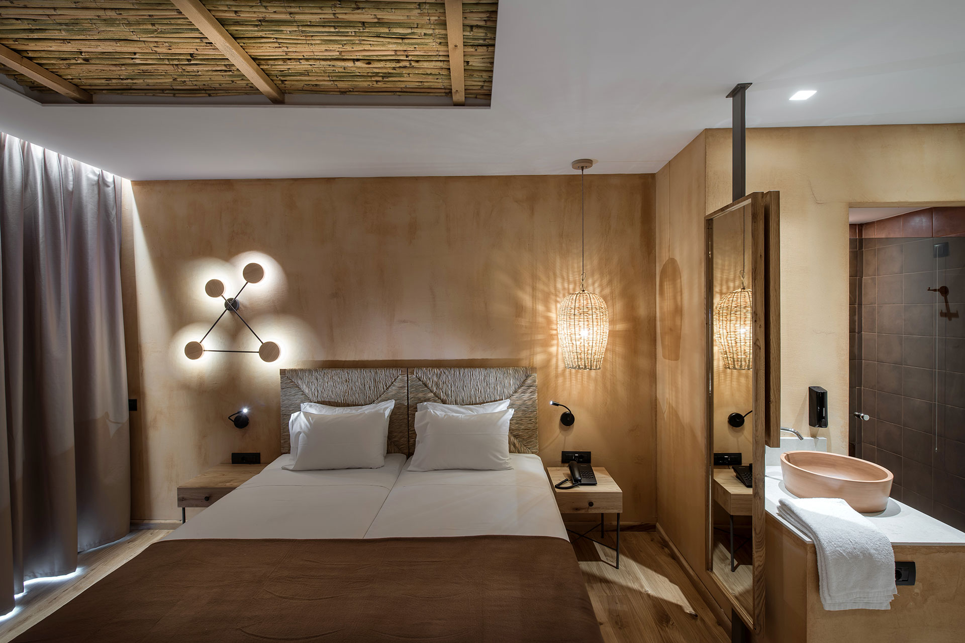 Palmera Beach Hotel Deluxe Room City View Outdoor Jacuzzi 3