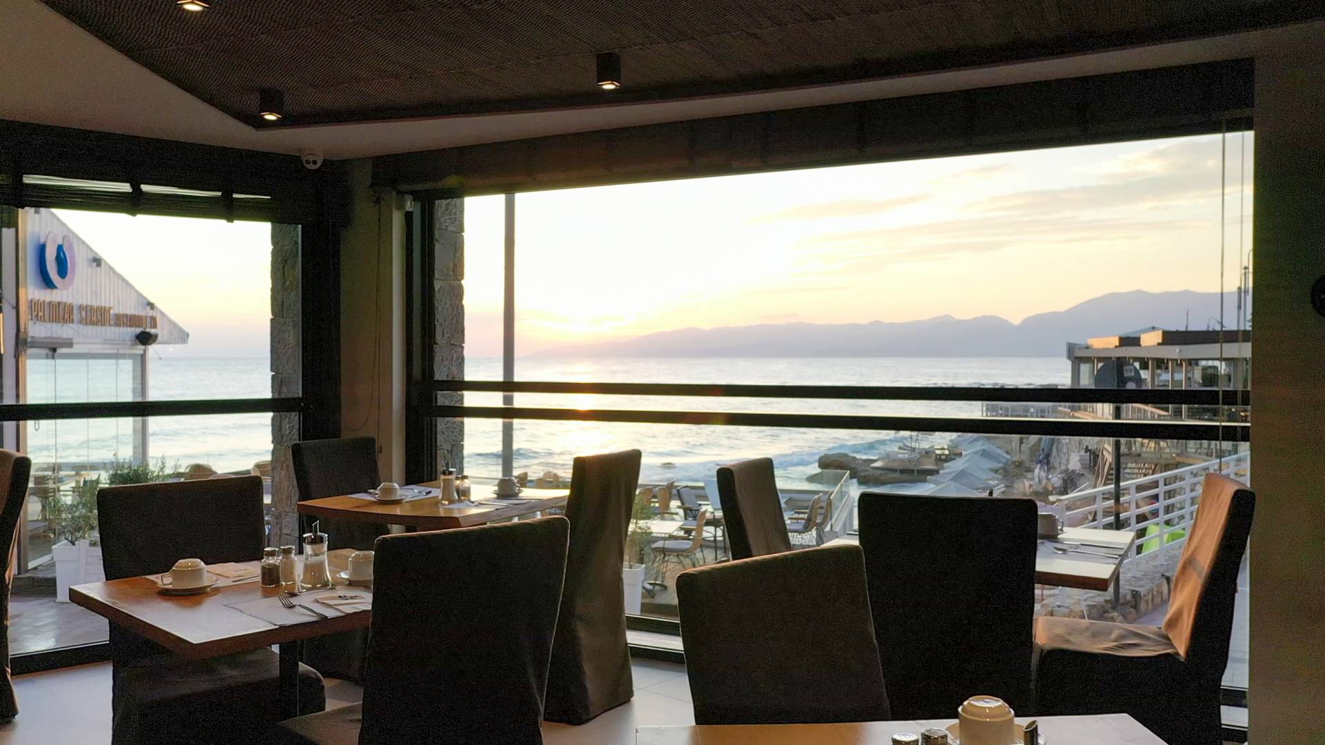 Palmera Beach Main Restaurant2