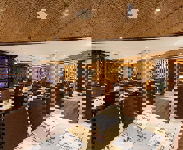 Palmera Beach Main Restaurant Sitting Area